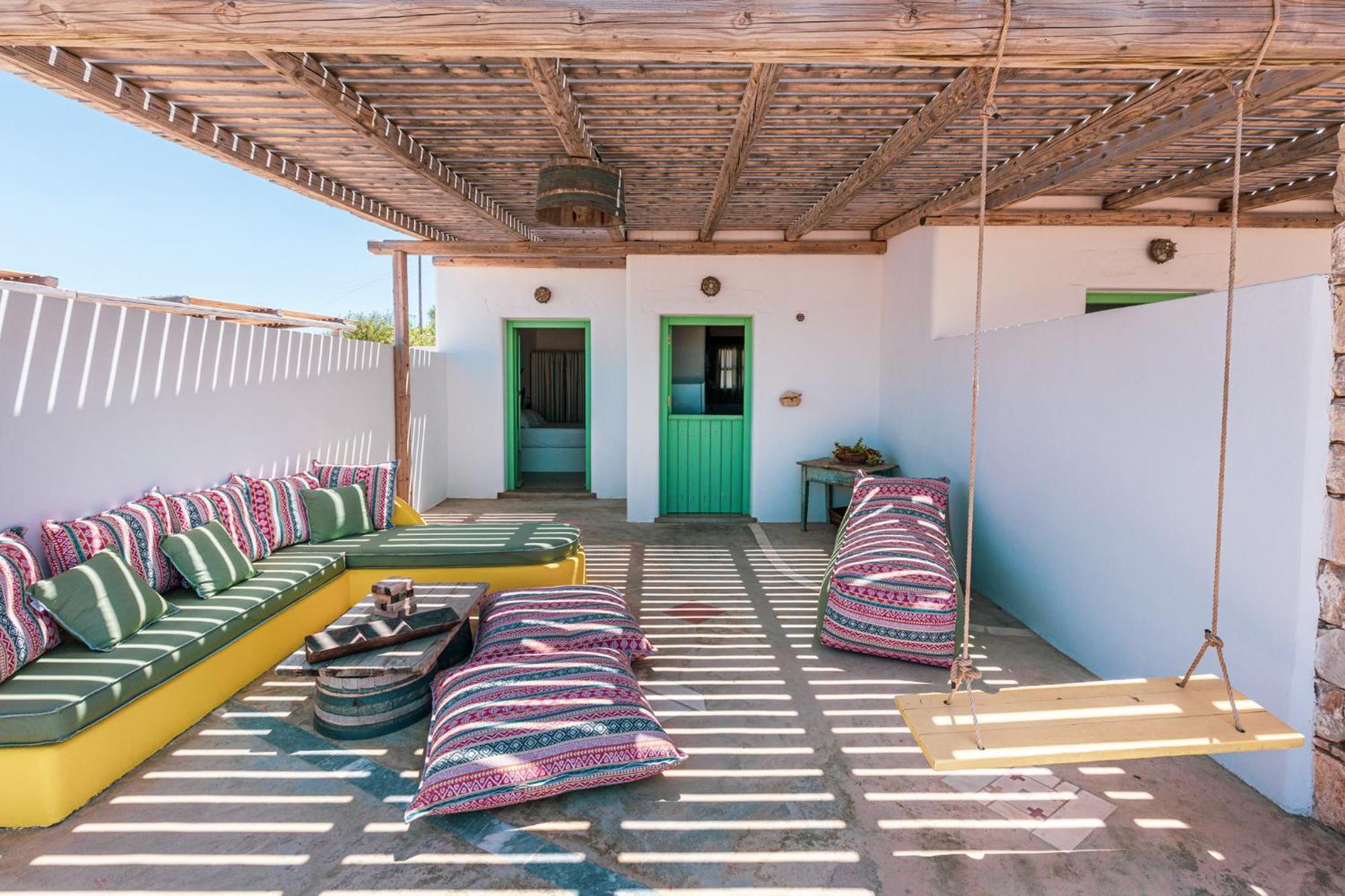 Ailouros Scenic Guest Houses Schoinoussa エクステリア 写真