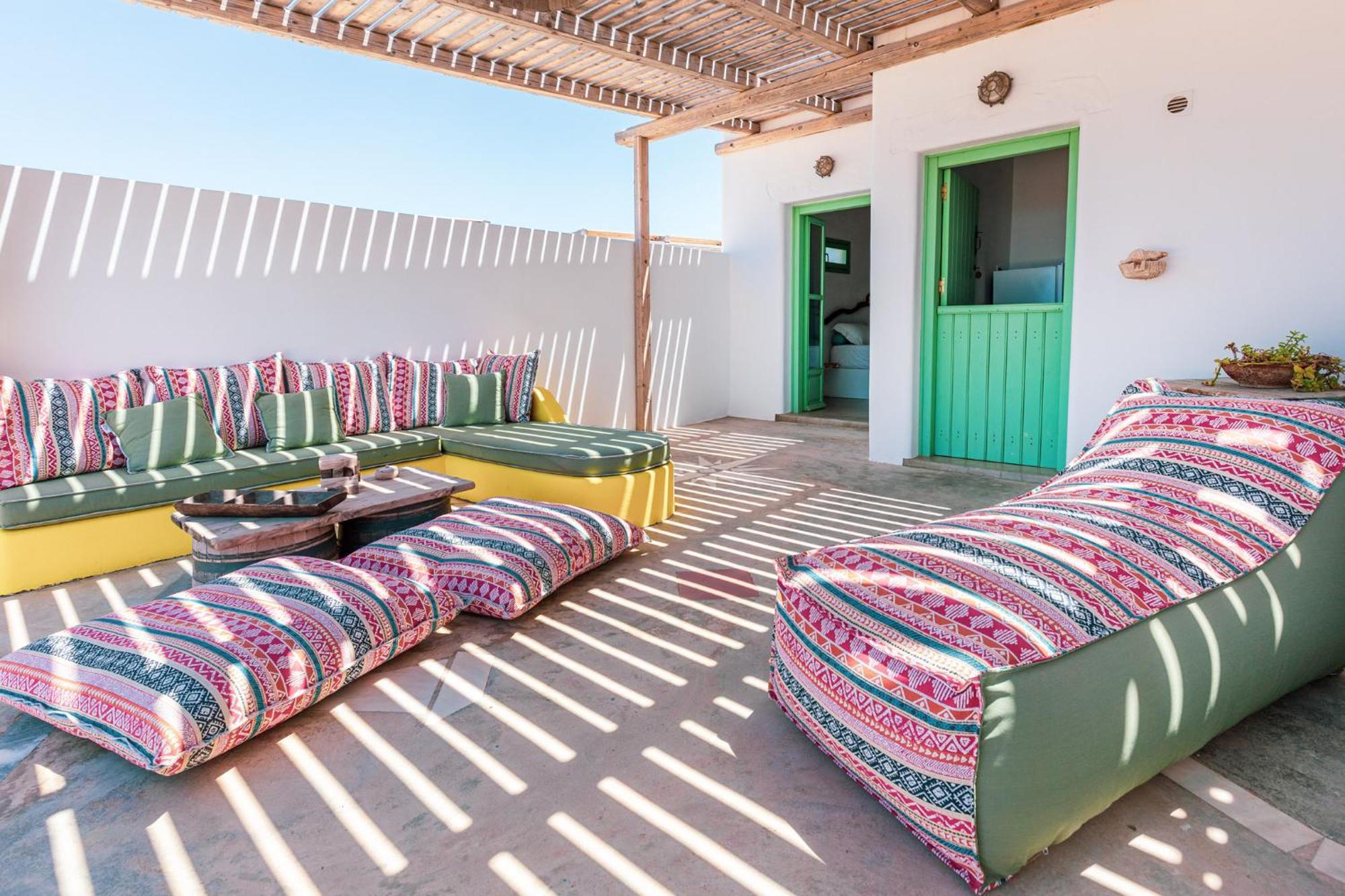 Ailouros Scenic Guest Houses Schoinoussa エクステリア 写真