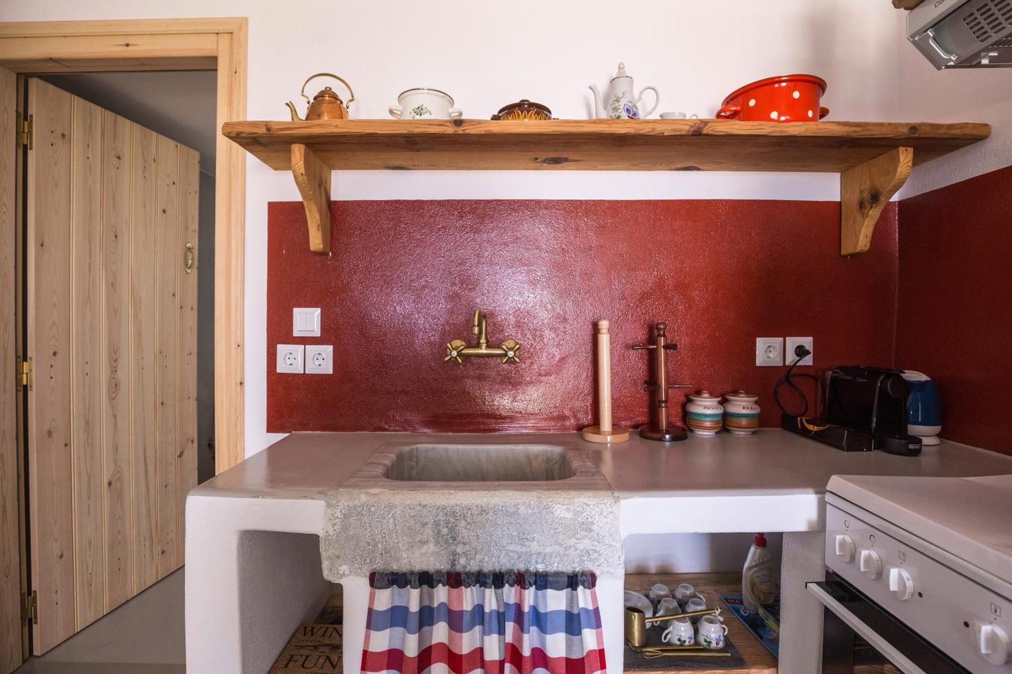 Ailouros Scenic Guest Houses Schoinoussa エクステリア 写真
