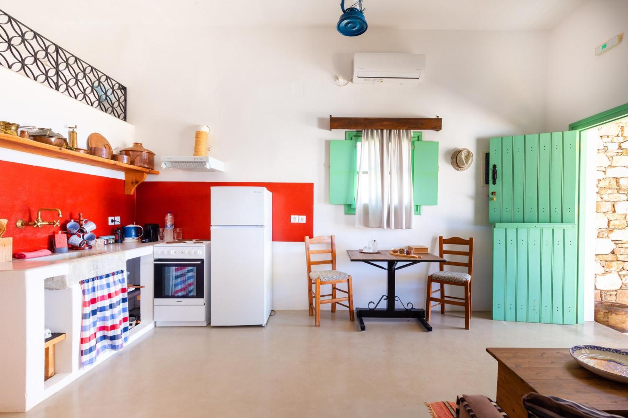 Ailouros Scenic Guest Houses Schoinoussa エクステリア 写真