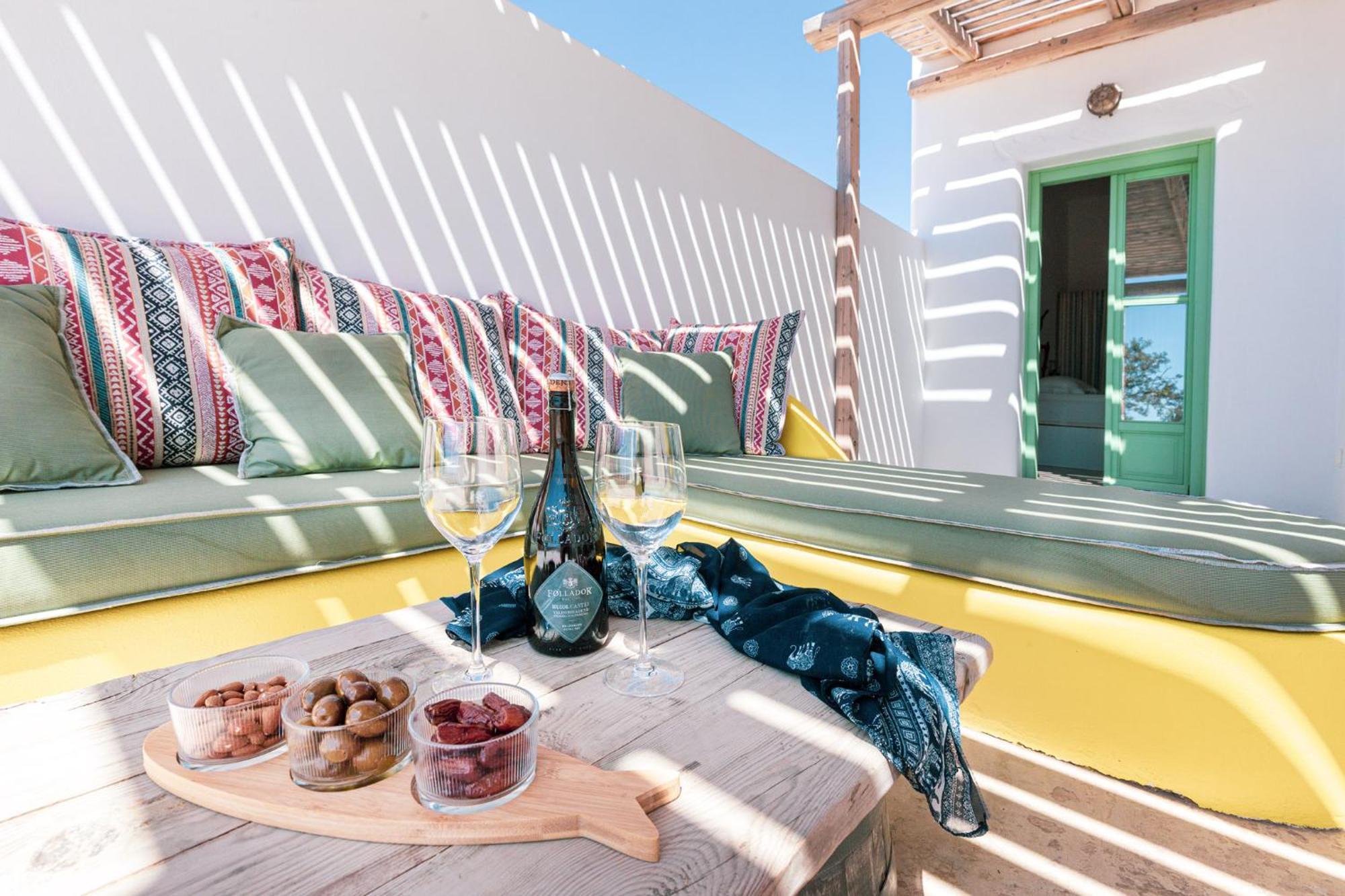 Ailouros Scenic Guest Houses Schoinoussa エクステリア 写真