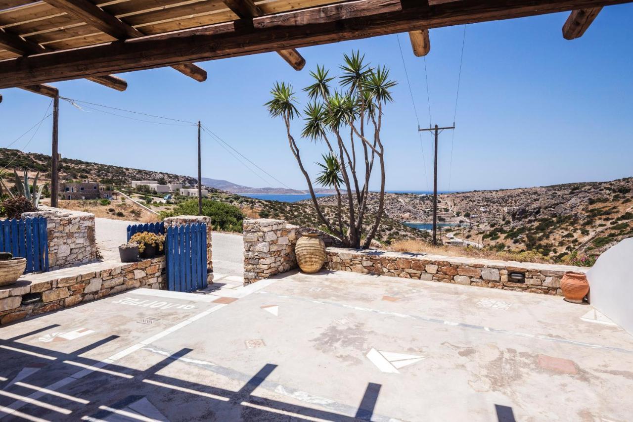 Ailouros Scenic Guest Houses Schoinoussa エクステリア 写真