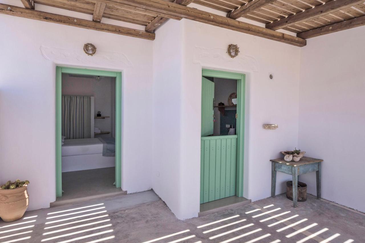Ailouros Scenic Guest Houses Schoinoussa エクステリア 写真